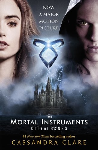 City of Bones (The Mortal Instruments) Cassandra Clare Book Cover