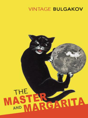 The Master and Margarita Михаил Афанасьевич Булгаков Book Cover